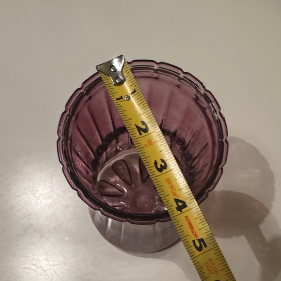 Chic Amethyst Glass Vase - Picture 5 of 6